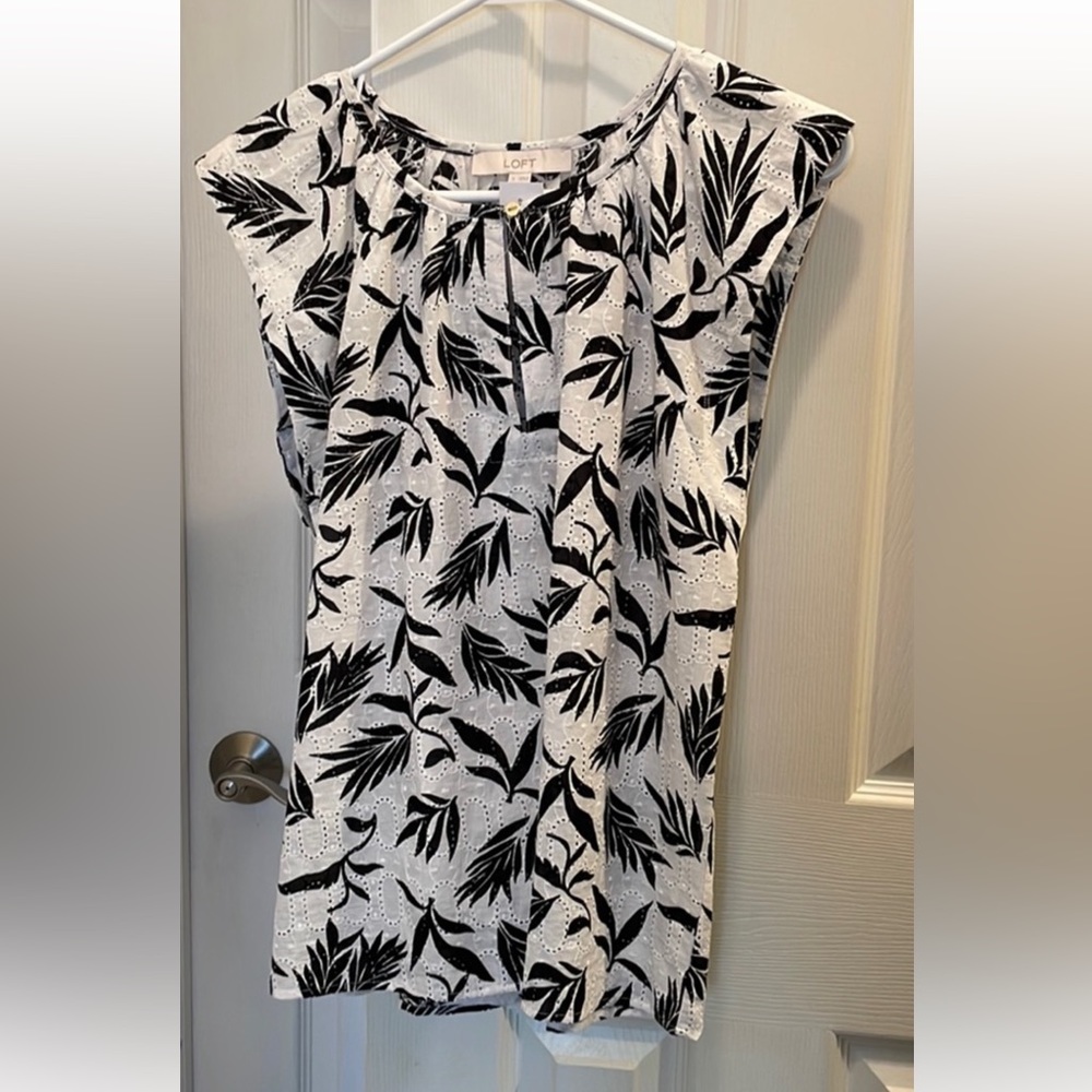 Business Casual LOFT top, S